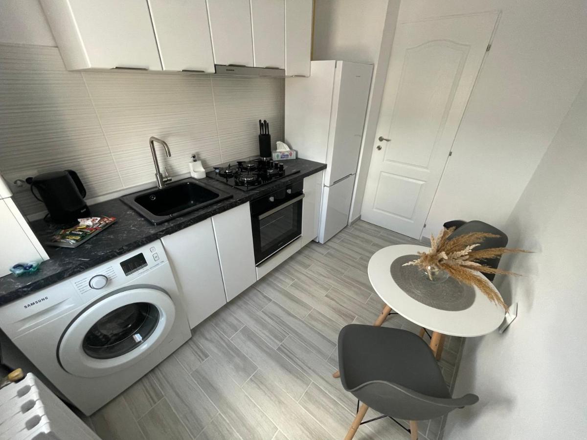 Apartament De Lux Semicentral ยาช ภายนอก รูปภาพ