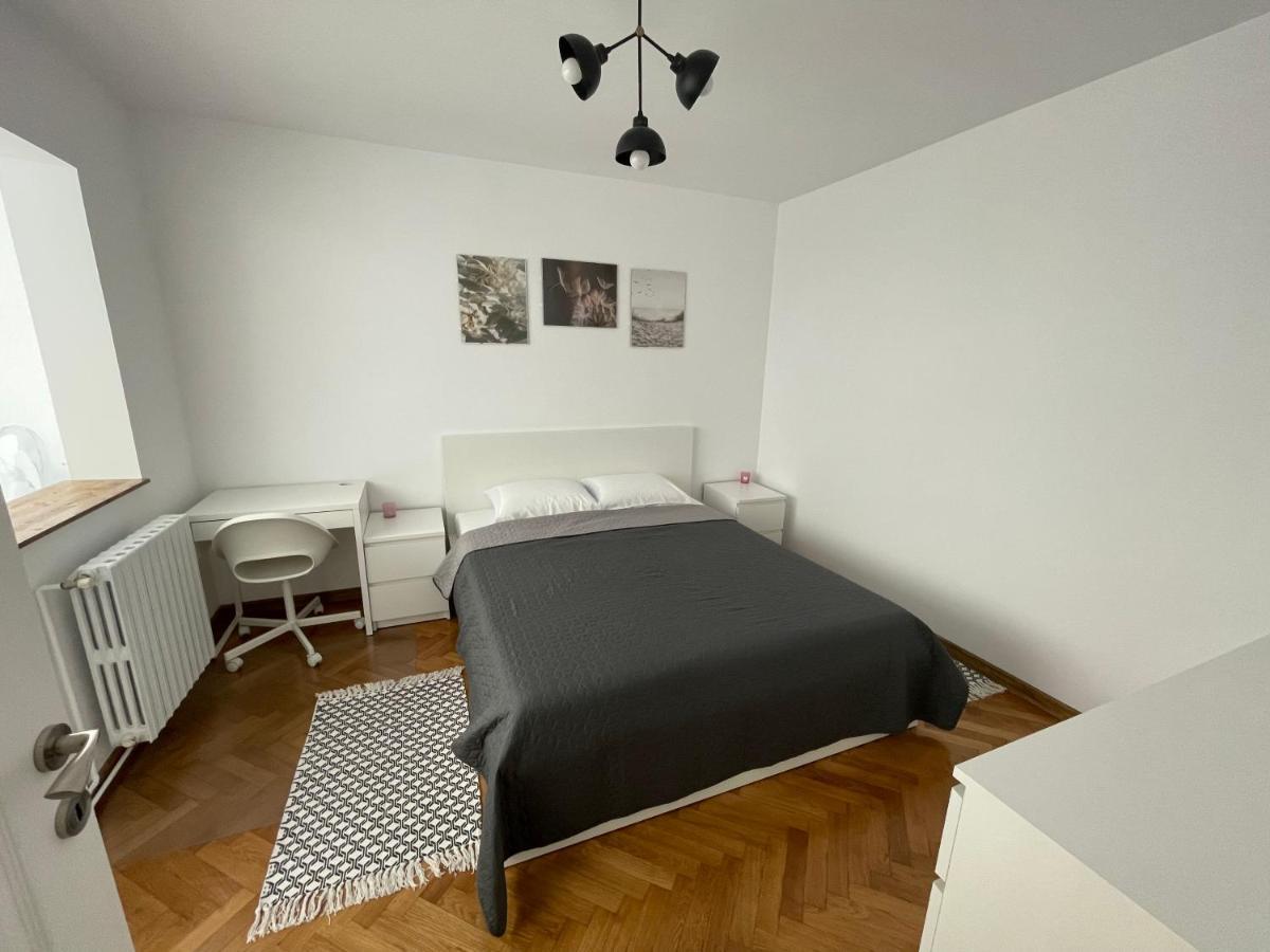 Apartament De Lux Semicentral ยาช ภายนอก รูปภาพ