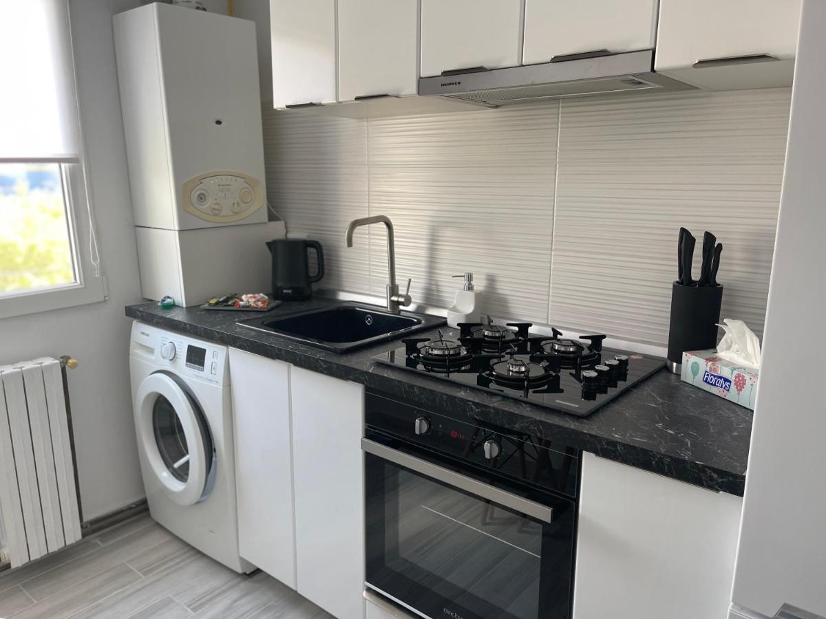 Apartament De Lux Semicentral ยาช ภายนอก รูปภาพ